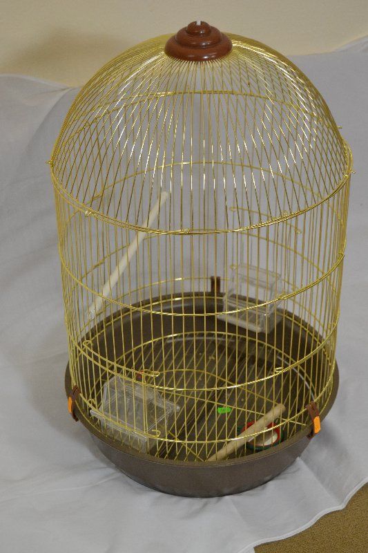 Клетка для птиц Tesoro позолоченная 42х42х70 см.(уценка)